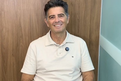 Avaliação de manutenção de implante dentário na Odontoclinic Vila Mariana.